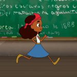 Animação mostra menina de pele negra, saia azul, blusa branca e faixa vermelha no cabelo correndo diante de um quadro-negro com anotações sobre a Lei Áurea.